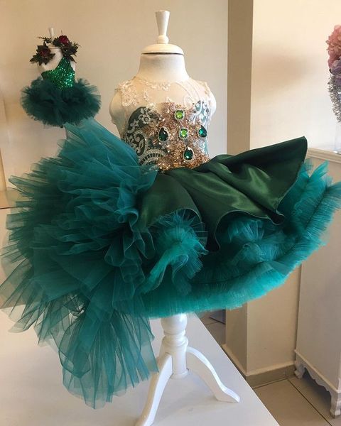 2021 hunter green lace flower girl dresses ball gown crystals knee length tiers lilttle kids birthday pageant weddding gowns zj674, White;blue
2021 hunter green lace flower girl dresses ball gown crystals knee length tiers lilttle kids birthday pageant weddding gowns zj674, White;blue