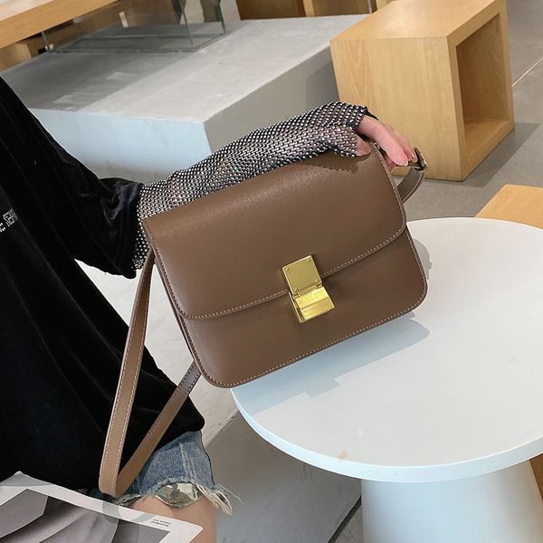 70% off hong kong leather tofu box 2021 new fashion summer one shoulder messenger bag fashion net red women's bag sbrw
70% off hong kong leather tofu box 2021 new fashion summer one shoulder messenger bag fashion net red women's bag sbrw