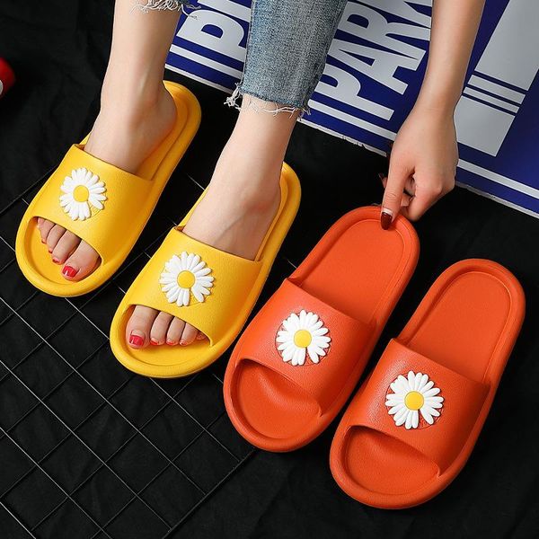 small daisy flower slippers female summer indoor home soft bottom one-word bathroom bath non-slip, Black
small daisy flower slippers female summer indoor home soft bottom one-word bathroom bath non-slip, Black