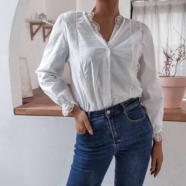 korean fashion clothing shirts female lace trumpet long sleeve casual white shirt vintage lace women shirts blouses 210514
korean fashion clothing shirts female lace trumpet long sleeve casual white shirt vintage lace women shirts blouses 210514