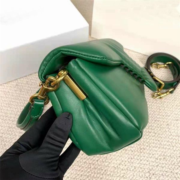 updated pillow c's designer tabby shoulder bag quality women pure color bacchus bags retro hardware cloudy handbags supper soft real le
updated pillow c's designer tabby shoulder bag quality women pure color bacchus bags retro hardware cloudy handbags supper soft real le