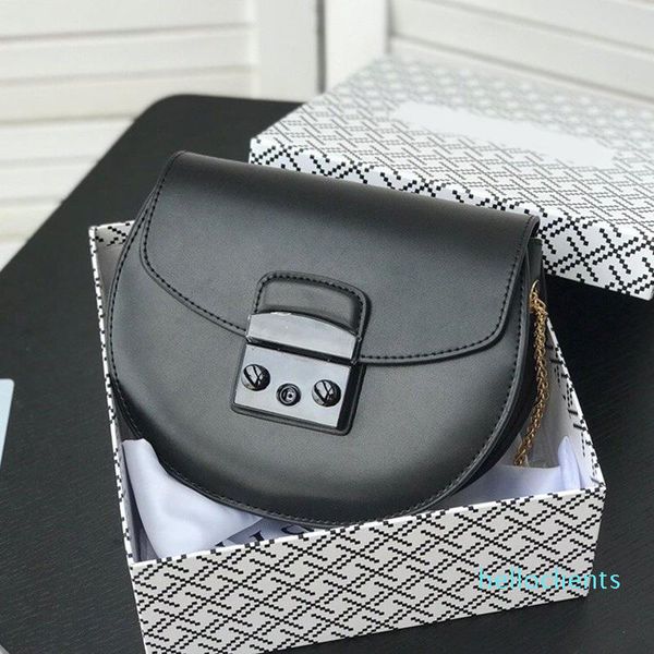 womens brand bag designer chain woman genuine leather women fashion bags famous brand designer handbags, Red;black
womens brand bag designer chain woman genuine leather women fashion bags famous brand designer handbags, Red;black