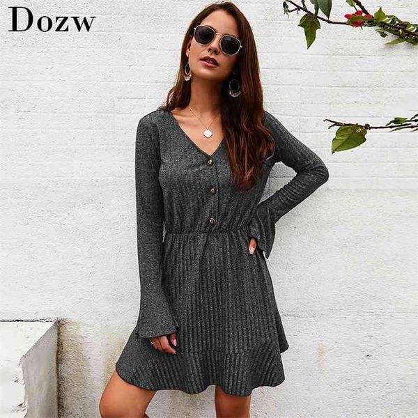 knitted women solid leisure autumn sweater dress v neck flare sleeve elegant mini ladies casual es robe femme 210515, Black;gray
knitted women solid leisure autumn sweater dress v neck flare sleeve elegant mini ladies casual es robe femme 210515, Black;gray