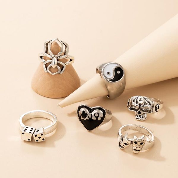 cluster rings arrival metal geometric womens ethnic black and white drops of oil tai chi love spider skull jewelry for girls, Golden;silver
cluster rings arrival metal geometric womens ethnic black and white drops of oil tai chi love spider skull jewelry for girls, Golden;silver