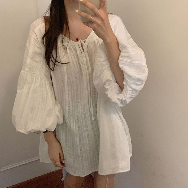 women's blouses & shirts summer blousesretro court style lantern sleeve solid color korean loose casual female ll384, White
women's blouses & shirts summer blousesretro court style lantern sleeve solid color korean loose casual female ll384, White