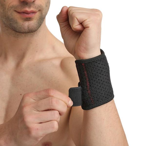 wrist support sports wristband adjustable spring pressure winding fitness weightlifting basketball protective, Black;red
wrist support sports wristband adjustable spring pressure winding fitness weightlifting basketball protective, Black;red