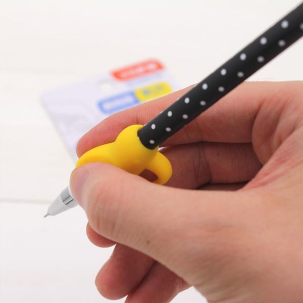 refills m&g parrot excellent grip writing posture correction device to hold a pen silicone stationery send two pencil, Black;red
refills m&g parrot excellent grip writing posture correction device to hold a pen silicone stationery send two pencil, Black;red
