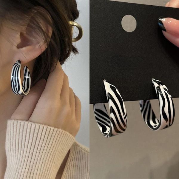 hoop & huggie woman black white stripe earrings girls fashion ear jewelry acrylic earring, Golden;silver
hoop & huggie woman black white stripe earrings girls fashion ear jewelry acrylic earring, Golden;silver