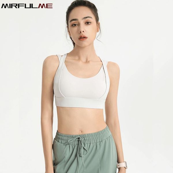 yoga outfit women sport bras high impact gym workout bra girls outdoor shockproof underwear cross straps padded running crop femme
yoga outfit women sport bras high impact gym workout bra girls outdoor shockproof underwear cross straps padded running crop femme