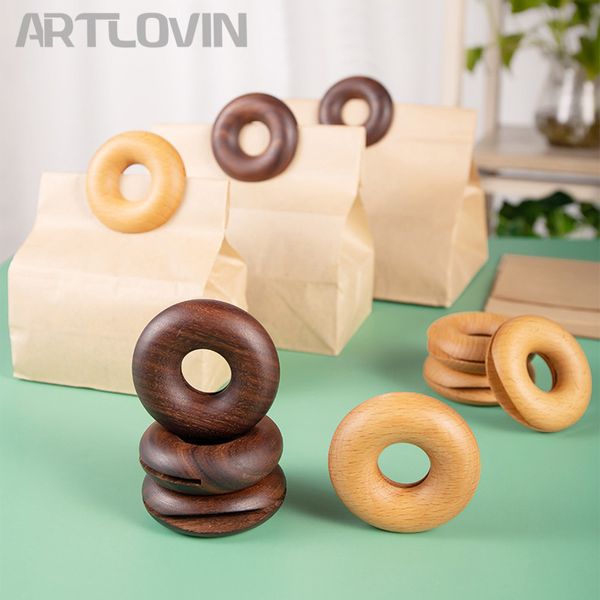 8pcs/set wooden sealer snack fresh food storage bag clips kitchen tool accessories donut shape sealing clamp food clips fashion
8pcs/set wooden sealer snack fresh food storage bag clips kitchen tool accessories donut shape sealing clamp food clips fashion