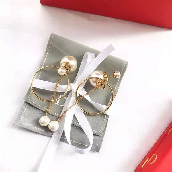 aaa designer jewelry high version pearl tassel 925 silver needle large circle earrings female u831
aaa designer jewelry high version pearl tassel 925 silver needle large circle earrings female u831