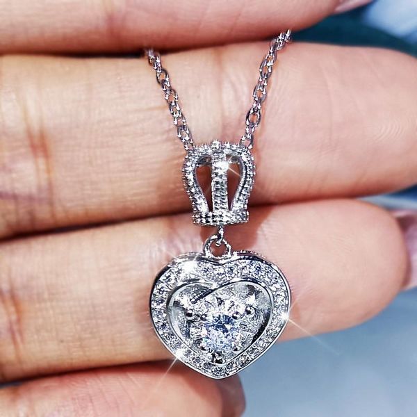pendant necklaces queen luxury crown necklace white zircon love heart crystal rose gold silver color wedding for women
pendant necklaces queen luxury crown necklace white zircon love heart crystal rose gold silver color wedding for women