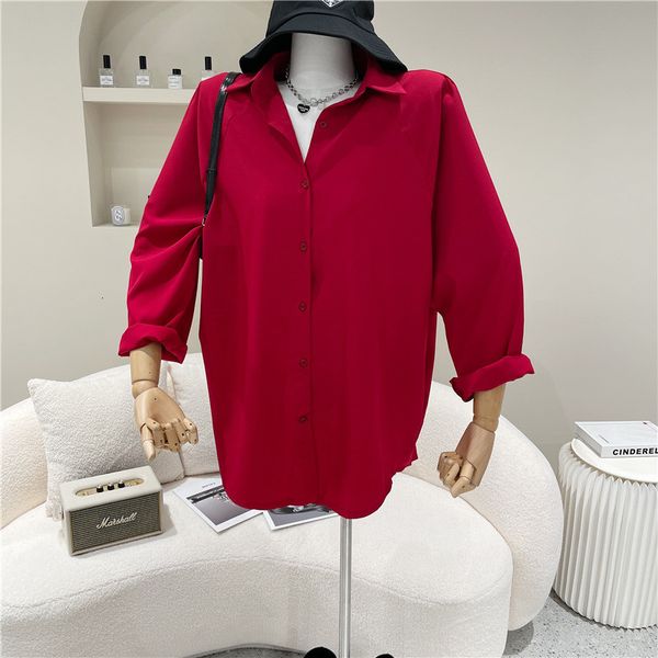 sweaters spring summer 2021 niche fashion design female medium length large shirt background, White;black
sweaters spring summer 2021 niche fashion design female medium length large shirt background, White;black