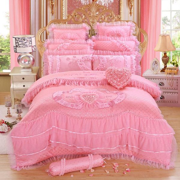bedding sets 8/4/10pcs chic lace luxury red,pink wedding set handmake heart design duvet cover quilted cotton bedspread pillowcases
bedding sets 8/4/10pcs chic lace luxury red,pink wedding set handmake heart design duvet cover quilted cotton bedspread pillowcases