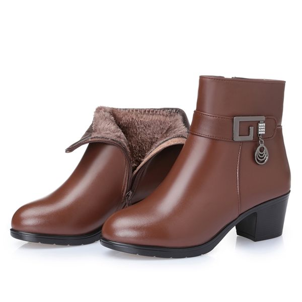 aiyuqi genuine leather women's warm booties winter boots brown ladies heel boots fashion villus boots 211103, Black
aiyuqi genuine leather women's warm booties winter boots brown ladies heel boots fashion villus boots 211103, Black