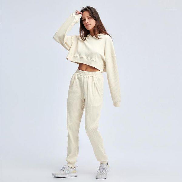 yoga outfit women sports set loose hooded long-sleeved crop and trouser combo gym clothing suitable for daily leisure or sport suit
yoga outfit women sports set loose hooded long-sleeved crop and trouser combo gym clothing suitable for daily leisure or sport suit