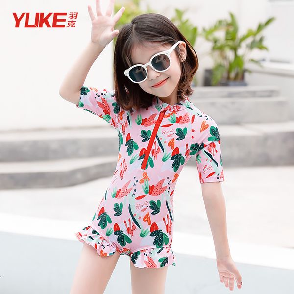 girls' swimsuit 2021 one piece bikini cute baby girl swimsuit children' swimsuit girl, Red;black
girls' swimsuit 2021 one piece bikini cute baby girl swimsuit children' swimsuit girl, Red;black