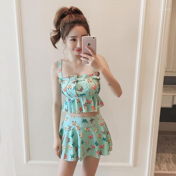 women's swimwear pineapple print flounce two piece swimsuit skirt extra cover up women halter high waist swimming suit for spring, White;black
women's swimwear pineapple print flounce two piece swimsuit skirt extra cover up women halter high waist swimming suit for spring, White;black