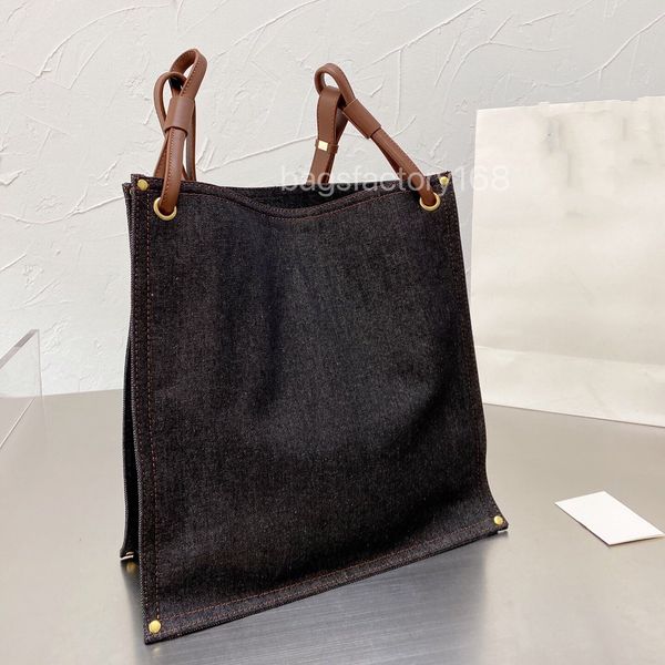fashion women trend denim mosaic shopping bag classic logo pattern large capacity single shoulder bags tied leather shoulders strap vintage 
fashion women trend denim mosaic shopping bag classic logo pattern large capacity single shoulder bags tied leather shoulders strap vintage