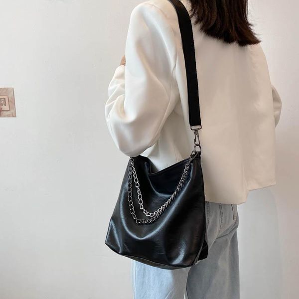 evening bags torebki damskie handbags for women 2021 designer luxury bandoulière sacs bolsos de mujer invierno 2022 à main messenger bag
evening bags torebki damskie handbags for women 2021 designer luxury bandoulière sacs bolsos de mujer invierno 2022 à main messenger bag