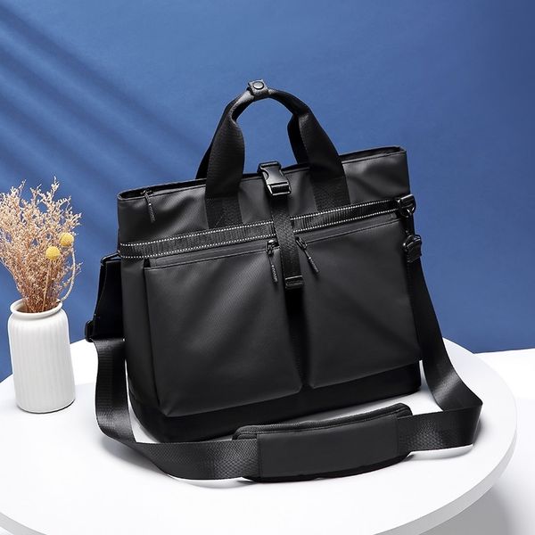 new large capacity hand men's oxford waterproof shoulder korean street business messenger computer bag
new large capacity hand men's oxford waterproof shoulder korean street business messenger computer bag