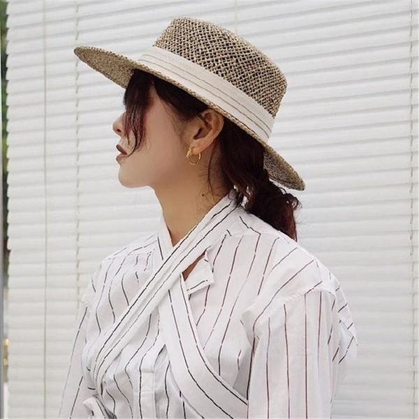 wide brim hats ladies summer elegant travel hand-woven ribbon flat hat round sun beach hollow wide-brimmed fashion straw, Blue;gray
wide brim hats ladies summer elegant travel hand-woven ribbon flat hat round sun beach hollow wide-brimmed fashion straw, Blue;gray