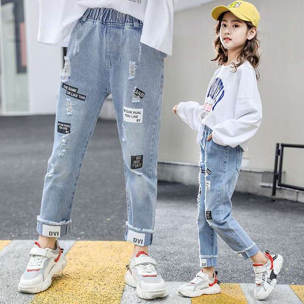 2021 new fashionable childrens pants girls spring outside long pants middle big childrens letter hole jeans 2-13 yrs clothes, Blue
2021 new fashionable childrens pants girls spring outside long pants middle big childrens letter hole jeans 2-13 yrs clothes, Blue