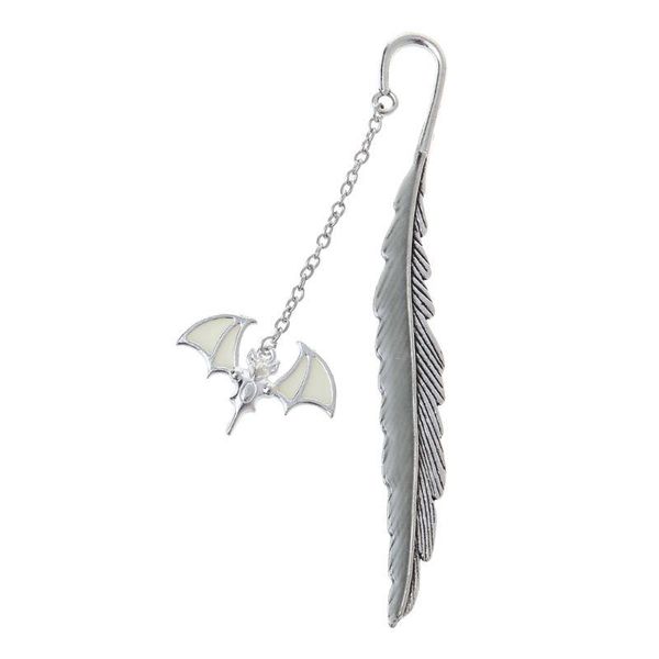 bookmark glow in the dark luminous book marker creative feather clover label school office stationery
bookmark glow in the dark luminous book marker creative feather clover label school office stationery