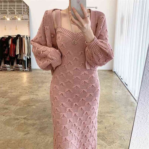 korean chic knitted 2 piece set women single-breasted lantern sleeve cardigan sweater coat + spaghetti strap dress 210514, White
korean chic knitted 2 piece set women single-breasted lantern sleeve cardigan sweater coat + spaghetti strap dress 210514, White