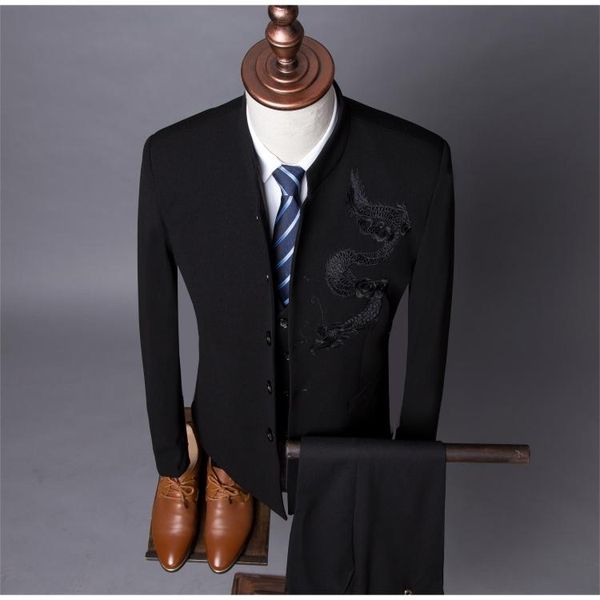 men's suits & blazers male casual collar chinese style wedding dragon totem embroidered 3 pieces conjuntos masculinos dress coat, White;black
men's suits & blazers male casual collar chinese style wedding dragon totem embroidered 3 pieces conjuntos masculinos dress coat, White;black