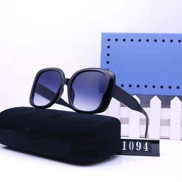 new fashion vintage sunglasses women brand designer retro rectangle sun glasses female ins popular colorful square eyewear, White;black
new fashion vintage sunglasses women brand designer retro rectangle sun glasses female ins popular colorful square eyewear, White;black