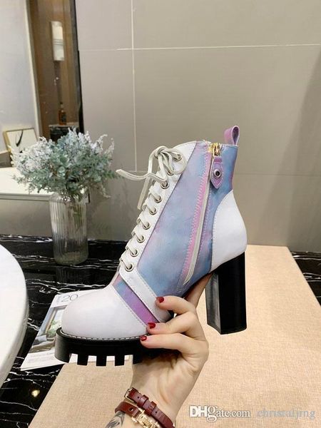 brand short boots woman leather ankle boots women high heel 8cm chunky heel winter luxury women shoes martin boots designers w1, Black
brand short boots woman leather ankle boots women high heel 8cm chunky heel winter luxury women shoes martin boots designers w1, Black