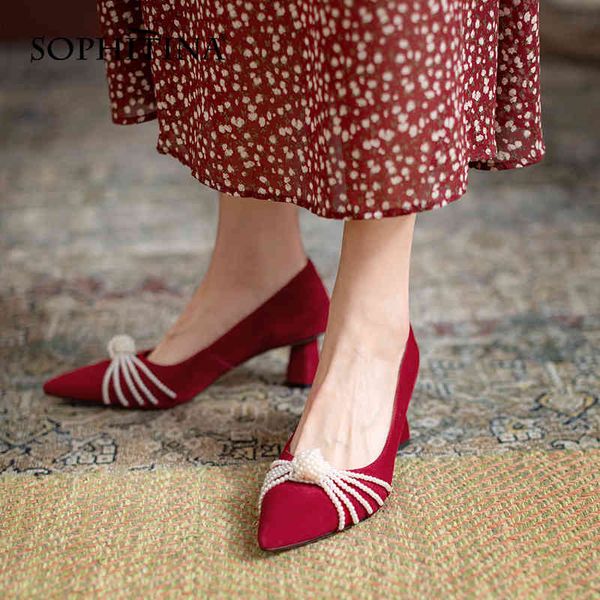 sophitina fashion all-match lday pumps beaded decoration pointed shallow mouth shoes suede thick heel spring women's shoes ao382 210513, Black
sophitina fashion all-match lday pumps beaded decoration pointed shallow mouth shoes suede thick heel spring women's shoes ao382 210513, Black