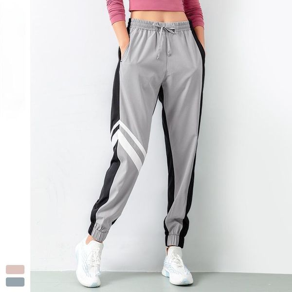 running pants fitness sports women's training gym yoga clothes loose elastic leisure tie feet trousers sweatpants, Black;blue
running pants fitness sports women's training gym yoga clothes loose elastic leisure tie feet trousers sweatpants, Black;blue