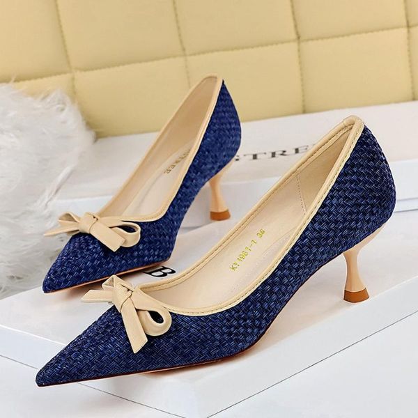 bowkont shoes women's pumps on heels 6cm korean style high heel for women casual party pointed toe stiletto dress, Black
bowkont shoes women's pumps on heels 6cm korean style high heel for women casual party pointed toe stiletto dress, Black
