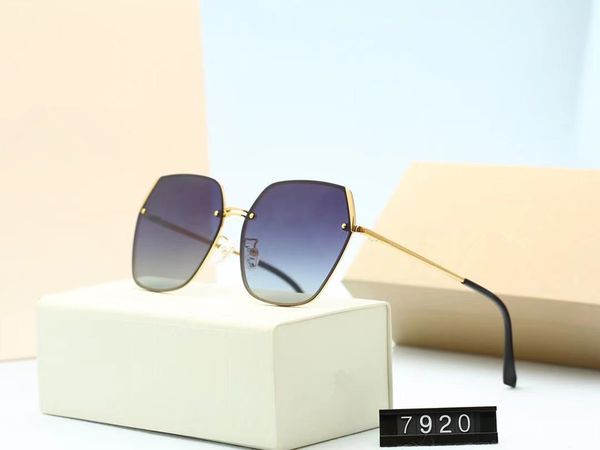 2021 men design sunglasses millionaire square frame outdoor avant-garde wholesale style glasses with case, White;black
2021 men design sunglasses millionaire square frame outdoor avant-garde wholesale style glasses with case, White;black