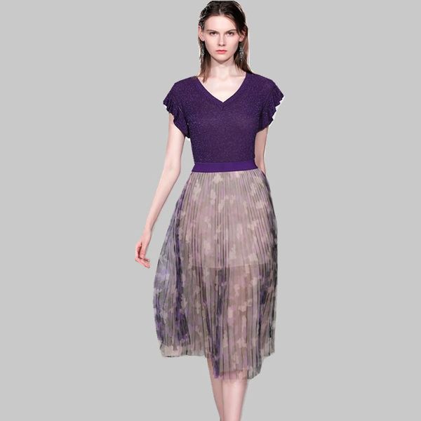 two piece dress 2021 fall women fashion purple butterfly sleeve v-neck knitted + flower print long mesh skirt set casual two-piece, White
two piece dress 2021 fall women fashion purple butterfly sleeve v-neck knitted + flower print long mesh skirt set casual two-piece, White