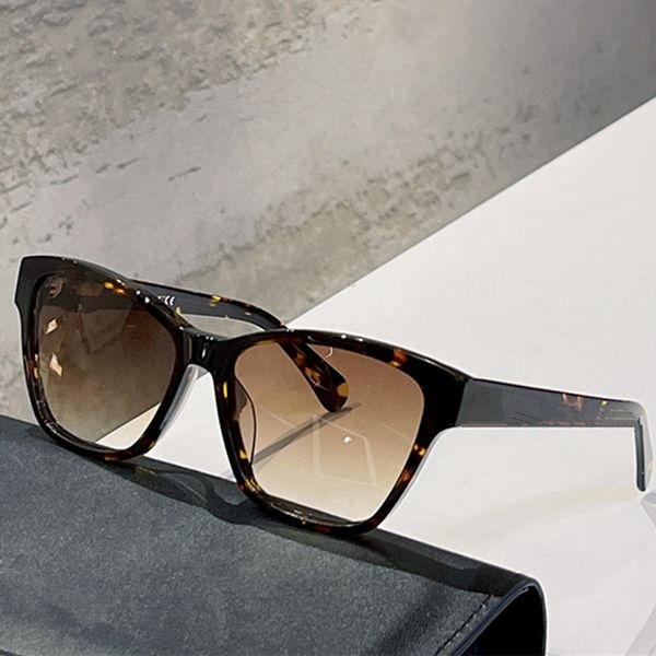 newarrival woman butterfly gradient sunglasses uv400 polarized imported plank fullrim 54-17-145 for prescription goggles sunglasses eleglant, White;black
newarrival woman butterfly gradient sunglasses uv400 polarized imported plank fullrim 54-17-145 for prescription goggles sunglasses eleglant, White;black