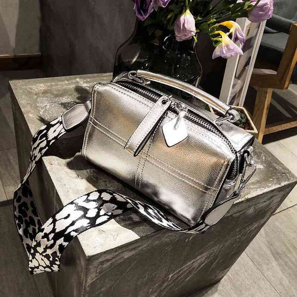 women luxurys designers bags 2021 tb organ chain strip small square litc crossbody bag totes designer handbag purse wallet handbags tote g42
women luxurys designers bags 2021 tb organ chain strip small square litc crossbody bag totes designer handbag purse wallet handbags tote g42