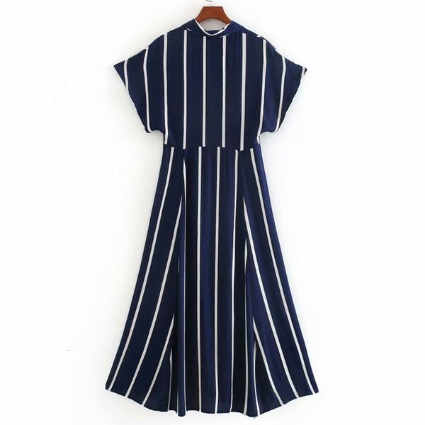 dresses v-neck single-breasted stitching stripes chic female dresses harajuku leisure holiday party high street women's dress, Black;gray
dresses v-neck single-breasted stitching stripes chic female dresses harajuku leisure holiday party high street women's dress, Black;gray