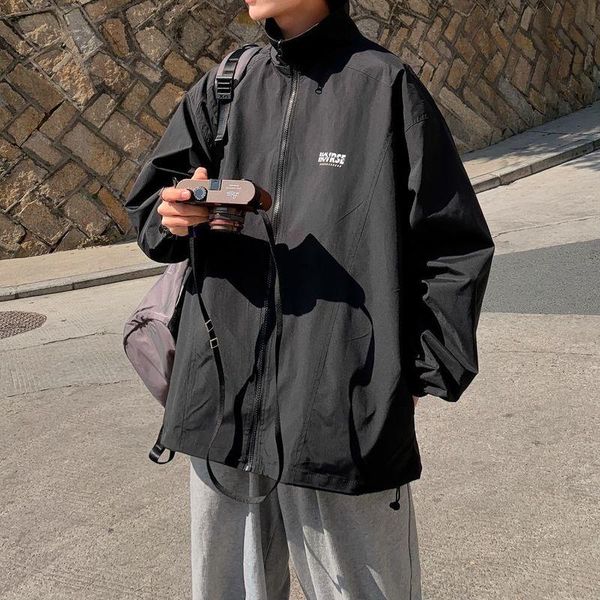 men's jackets stand collar men hong-kong style loose all-match spring-autumn coat male streetwear trend casual solid color, Black;brown
men's jackets stand collar men hong-kong style loose all-match spring-autumn coat male streetwear trend casual solid color, Black;brown