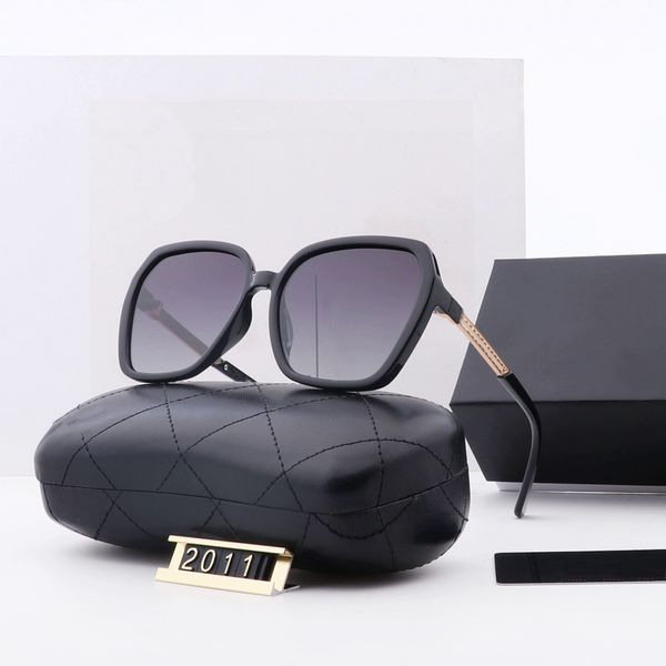 designer sunglasses fashion sunglasses for woman women eyeglasses classic rhinestone mirror frame ultraviolet polarized uv-400 gift eyeglass, White;black
designer sunglasses fashion sunglasses for woman women eyeglasses classic rhinestone mirror frame ultraviolet polarized uv-400 gift eyeglass, White;black