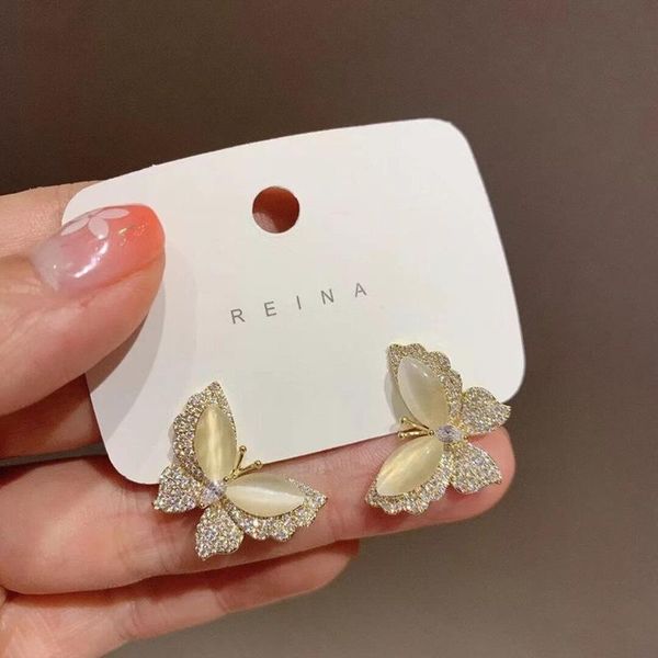 dangle & chandelier minar delicate bling cubic zirconia butterfly earrings for women fairy shiny opal simulating wing drop oorbellen 2021, Silver
dangle & chandelier minar delicate bling cubic zirconia butterfly earrings for women fairy shiny opal simulating wing drop oorbellen 2021, Silver