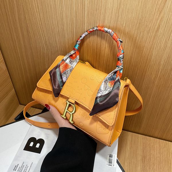 design s popular female spring and summer new fashion high sense hand bill of lading shoulder bag net hongbai with foreign style messenger
design s popular female spring and summer new fashion high sense hand bill of lading shoulder bag net hongbai with foreign style messenger