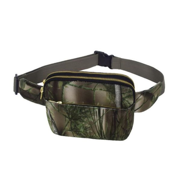 outdoor velvet camouflage square pocket mobile phone bag can be included in the package portable bags
outdoor velvet camouflage square pocket mobile phone bag can be included in the package portable bags