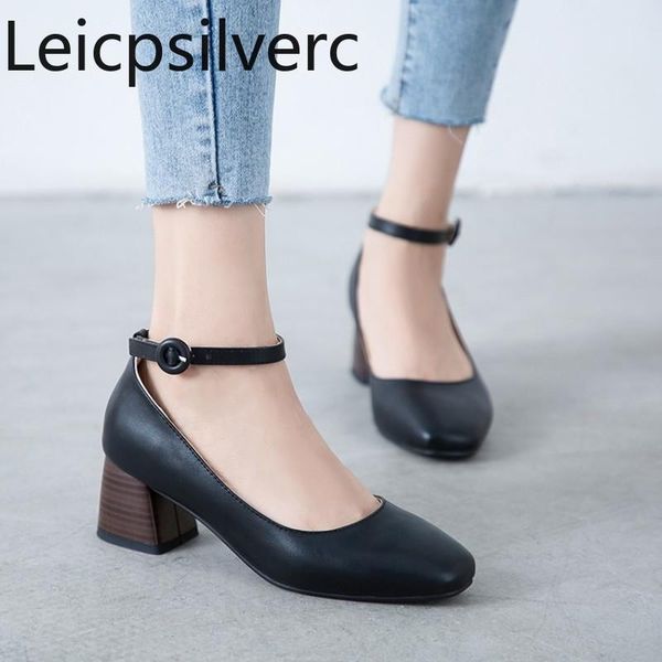 dress shoes pumps spring and autumn the fashion square head shallow mouth buckle thick heel mid women's plus size 31-43, Black
dress shoes pumps spring and autumn the fashion square head shallow mouth buckle thick heel mid women's plus size 31-43, Black