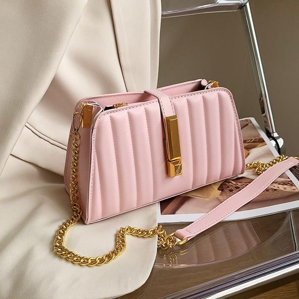 evening bags high level sense small women's bag summer 2021 fashion versatile embroidery chain messenger single shoulder square
evening bags high level sense small women's bag summer 2021 fashion versatile embroidery chain messenger single shoulder square