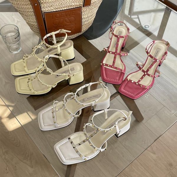 sandals bailamos women summer roman fashion rivets one word buckle thick heel female party pumps, Black
sandals bailamos women summer roman fashion rivets one word buckle thick heel female party pumps, Black