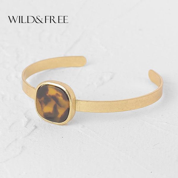 wild & bohemian open bangle for women black brown leopard round acrylic tension setting simple cuff bangles bracelets
wild & bohemian open bangle for women black brown leopard round acrylic tension setting simple cuff bangles bracelets