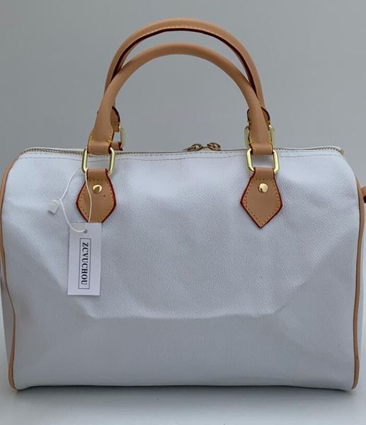 2021 europe fashion 30cm women bags leather famous brand design handbag women messenger bags with lock 41526
2021 europe fashion 30cm women bags leather famous brand design handbag women messenger bags with lock 41526